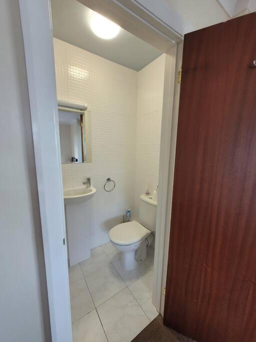 Cornerways Guest House Oxford Buitenkant foto