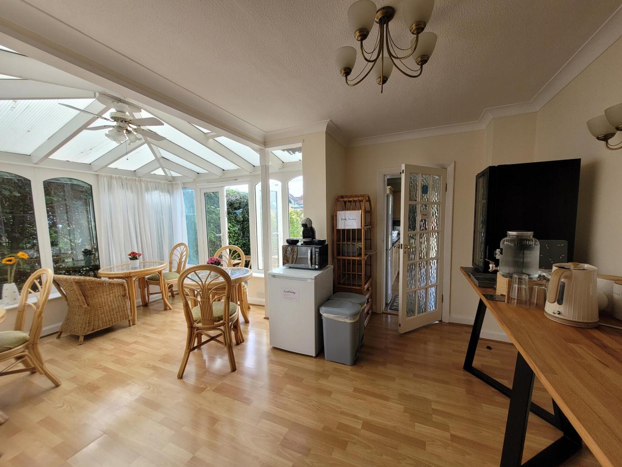 Cornerways Guest House Oxford Buitenkant foto
