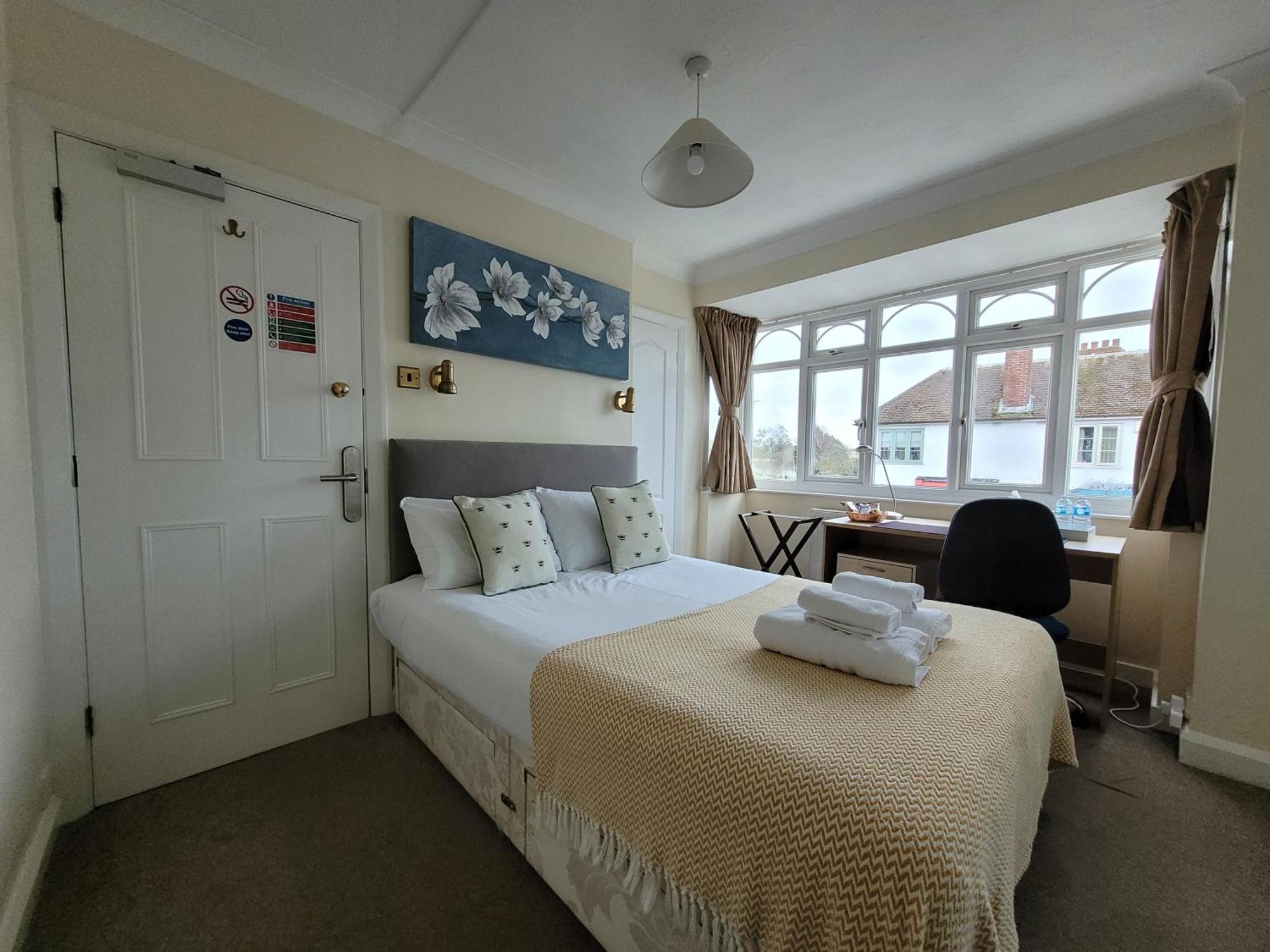 Cornerways Guest House Oxford Buitenkant foto