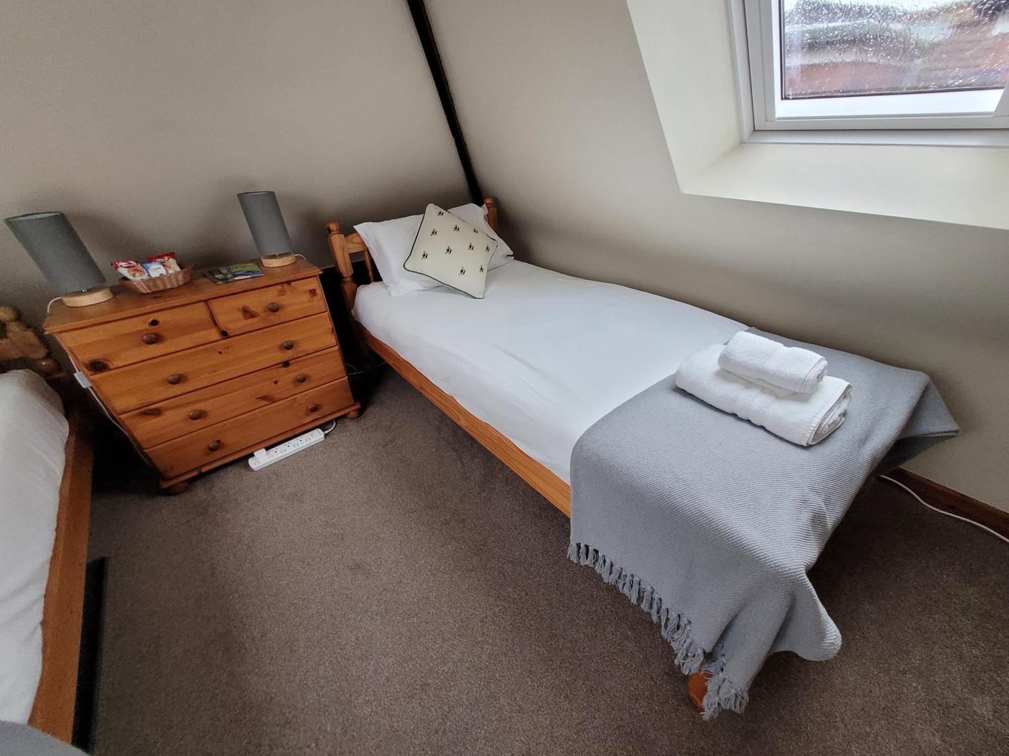 Cornerways Guest House Oxford Buitenkant foto