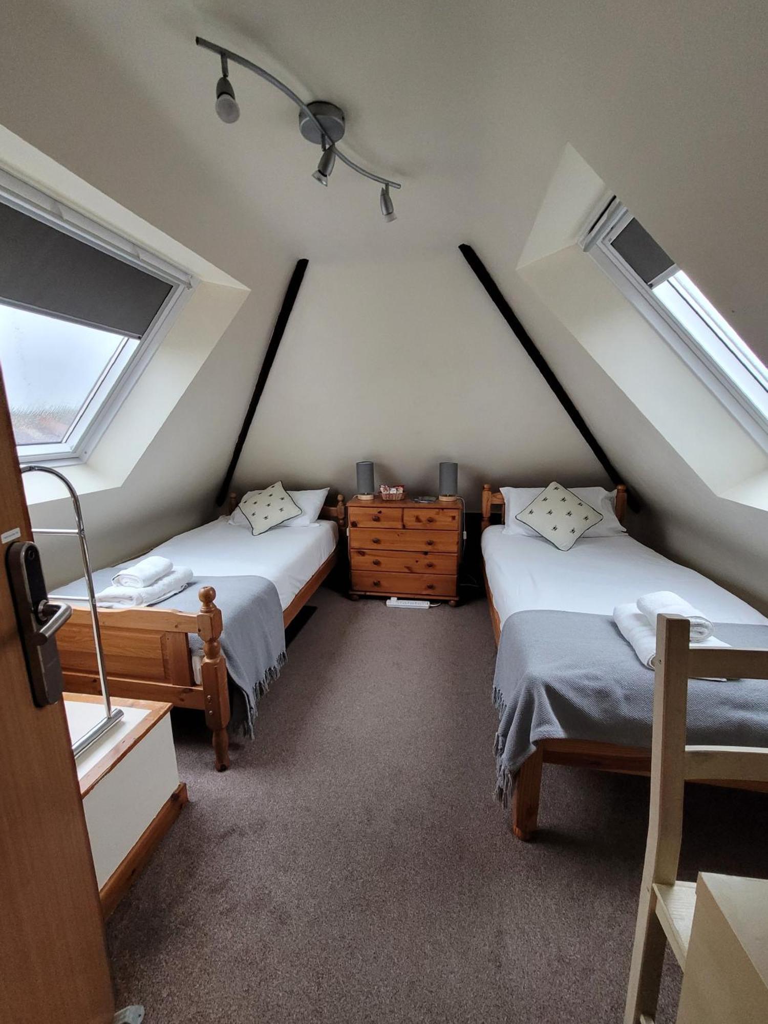Cornerways Guest House Oxford Buitenkant foto